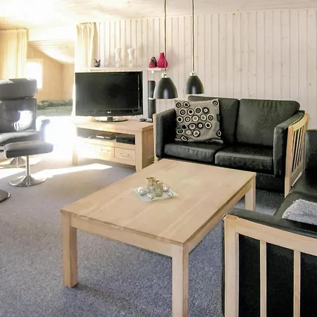 Gorgeous Home In Humble With Sauna