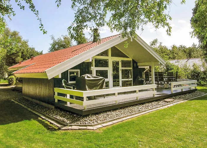 34 With Hot Tub Nordenbro Vesteregn